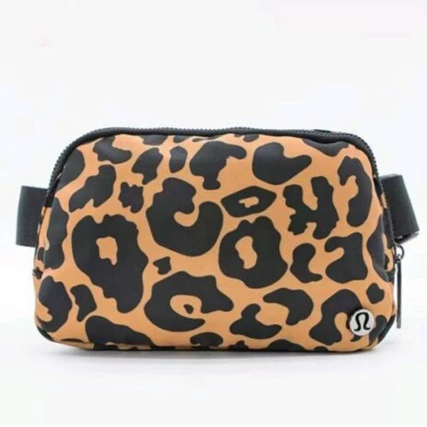 Lululemon Everywhere Belt Bag 1L, Leopard Print